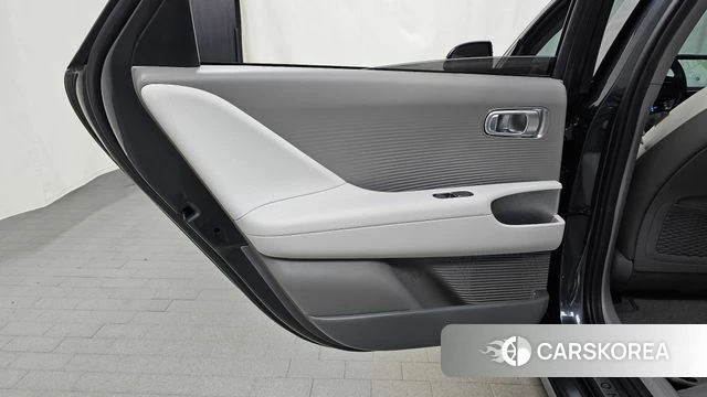 Hyundai Ionic 6 id 4893668 из Кореи 17