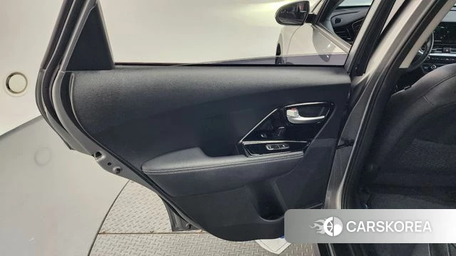 Kia Niro EV id 4423546 из Кореи 17