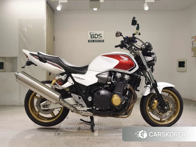 Проданный Honda CB1300SF ABS 2013 из Японии