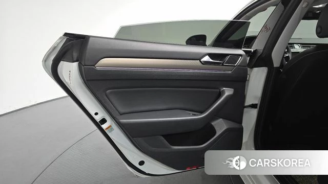 Volkswagen Arteon id 4317685 из Кореи 17