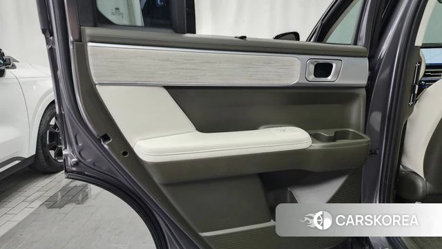 Hyundai Santa Fe (MX5) id 4635204 из Кореи 17