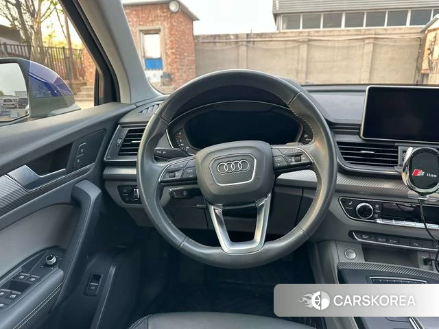 Audi Q5L id 4208880 из Китая 17