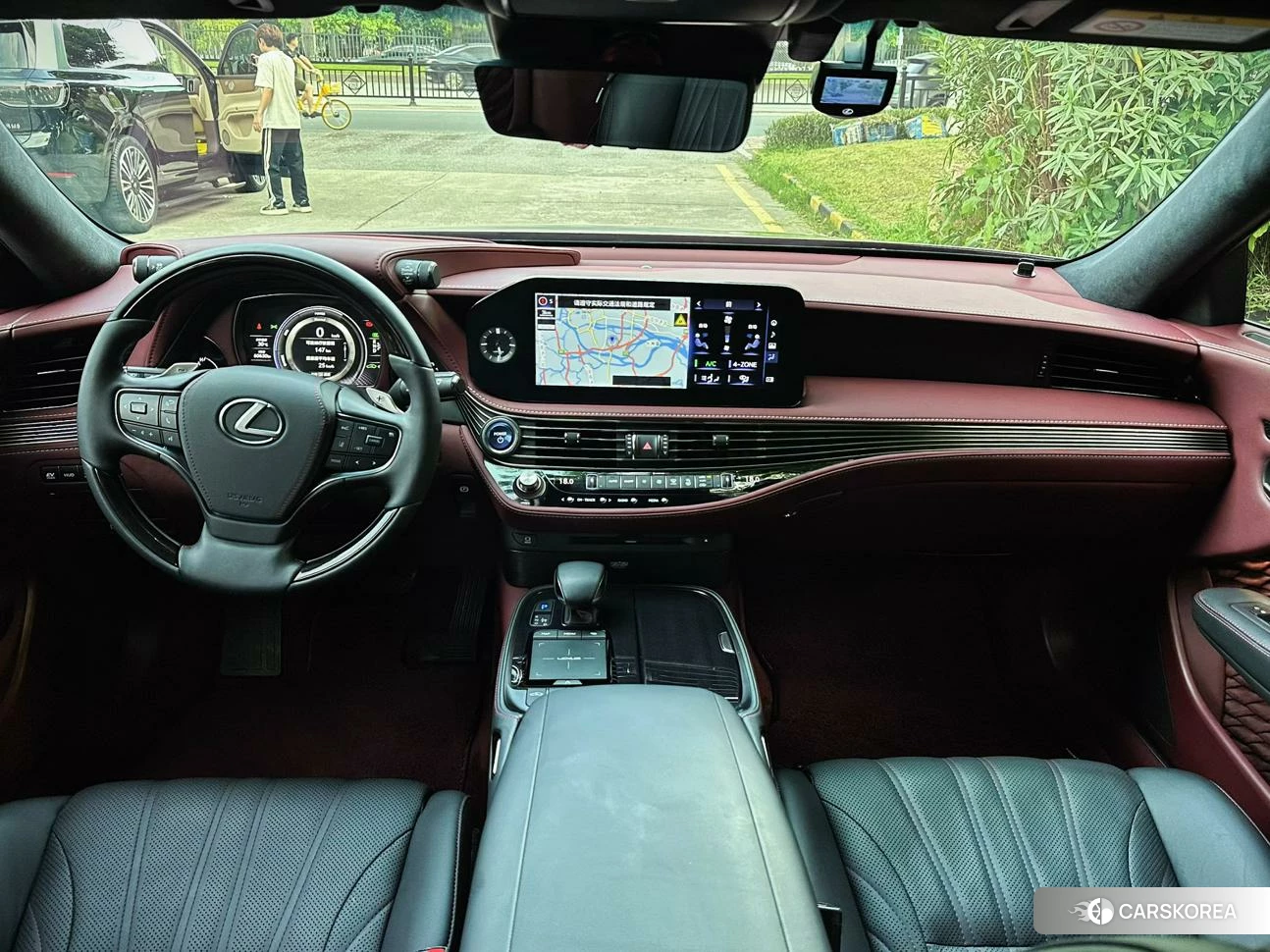Lexus LS id 4486526 из Китая 17