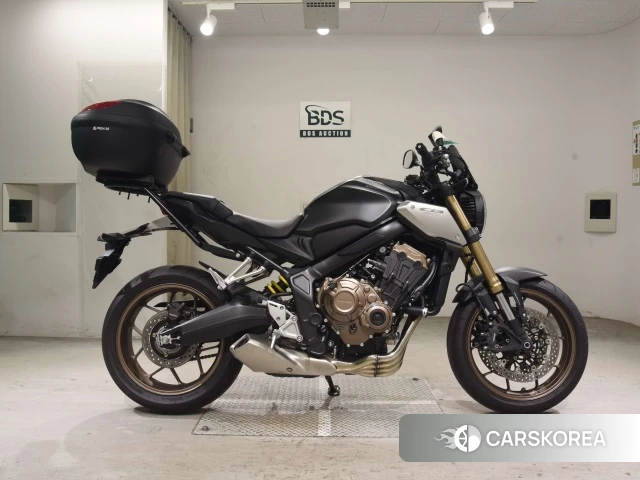 Проданный Honda CB650R id 4176848 из Японии