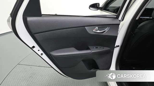 Kia The New K3 2nd generation id 4947170 из Кореи 17