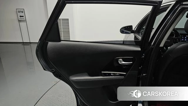 Kia The New Niro id 4651762 из Кореи 17