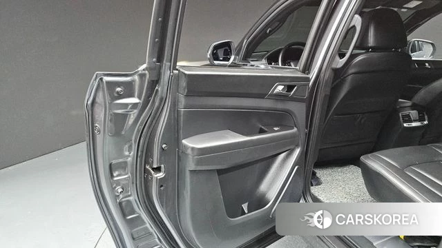 Ssangyong The New Rexton Sports Cannes id 4567339 из Кореи 17
