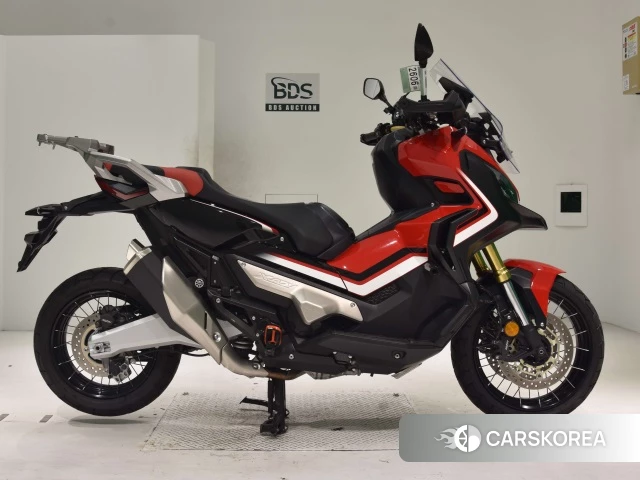 Проданный Honda X-ADV 750 2017 из Японии