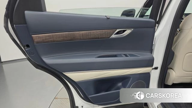Genesis GV80 id 4280737 из Кореи 17