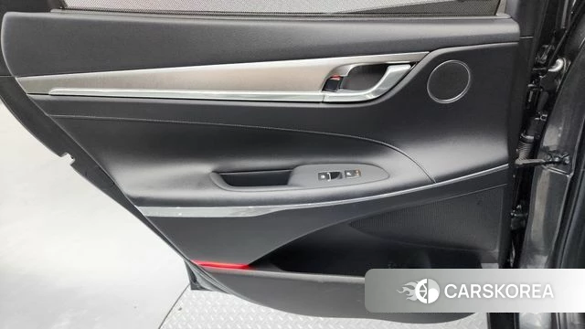 Hyundai The New Grandeur IG id 4470999 из Кореи 17