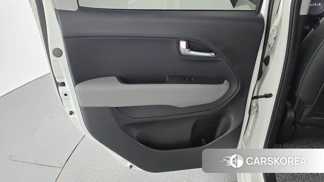 Kia The New Kia Ray EV id 4928102 из Кореи 17