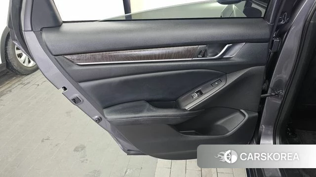 Honda Accord 10th Generation id 4563370 из Кореи 17