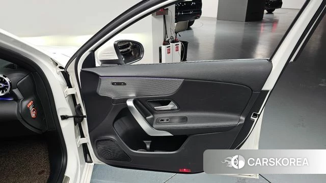 Mercedes-Benz A-Class W177 id 4268395 из Кореи 17