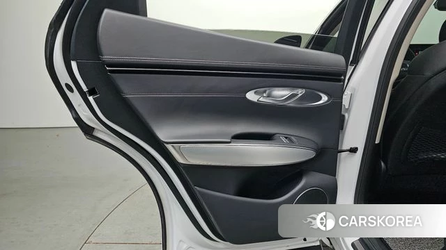 Genesis GV70 id 4445699 из Кореи 17
