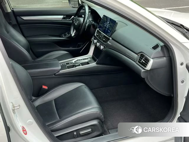Honda Accord id 4279351 из Китая 17