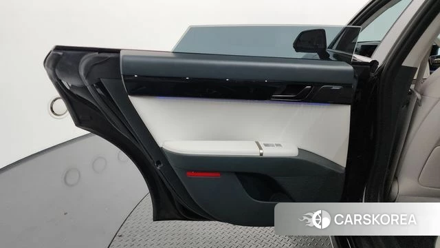 Hyundai Grandeur Hybrid (GN7) id 4549531 из Кореи 17