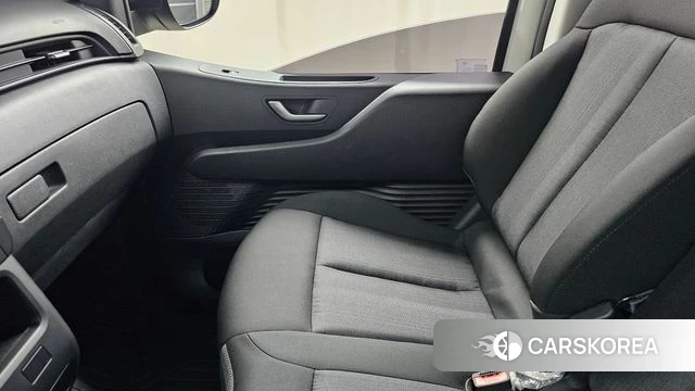 Hyundai Staria id 4518134 из Кореи 17