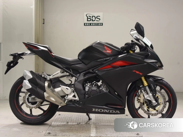 Проданный Honda CBR250RR ABS 2017 из Японии