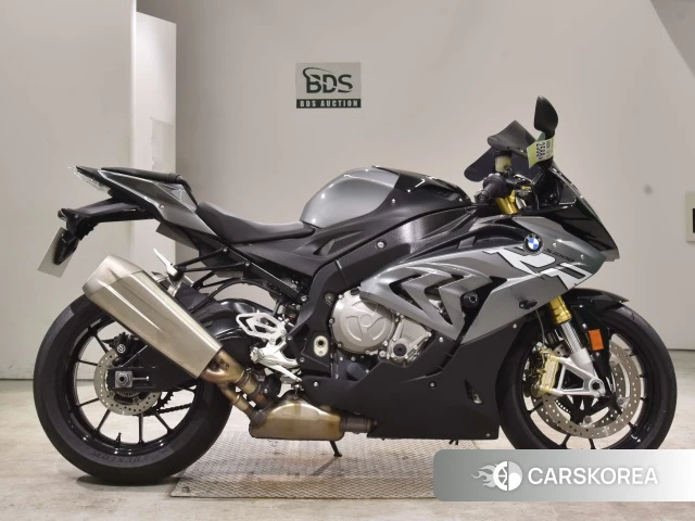 Проданный BMW S1000RR 2017 из Японии