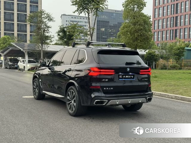 BMW X5 id 4263274 из Китая 17
