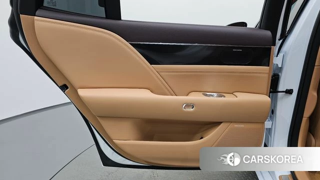 Genesis G90 (RS4) id 4719802 из Кореи 17