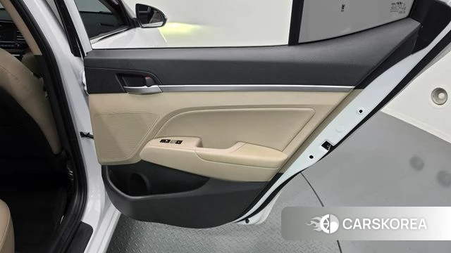 Hyundai The New Avante AD id 4937583 из Кореи 17