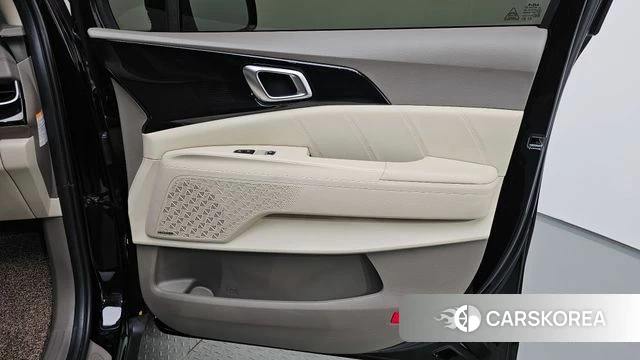 Kia The New Carnival 4th Generation id 4739504 из Кореи 17