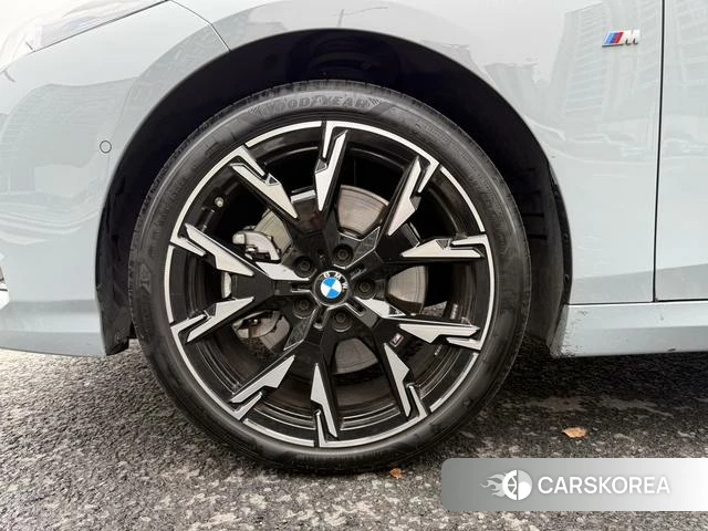 BMW 2 series id 4259171 из Китая 17