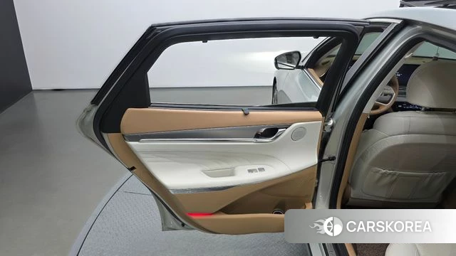 Hyundai The New Grandeur IG id 4423597 из Кореи 17