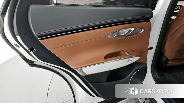 Genesis GV70 id 4442783 из Кореи 17