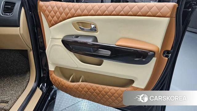Kia The New Carnival id 4780636 из Кореи 17
