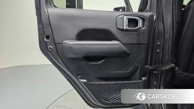 Jeep Wrangler (JL) id 4310485 из Кореи 17
