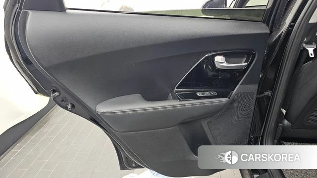 Kia The New Niro id 4585991 из Кореи 17
