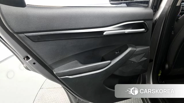 Kia Seltos id 4316715 из Кореи 17