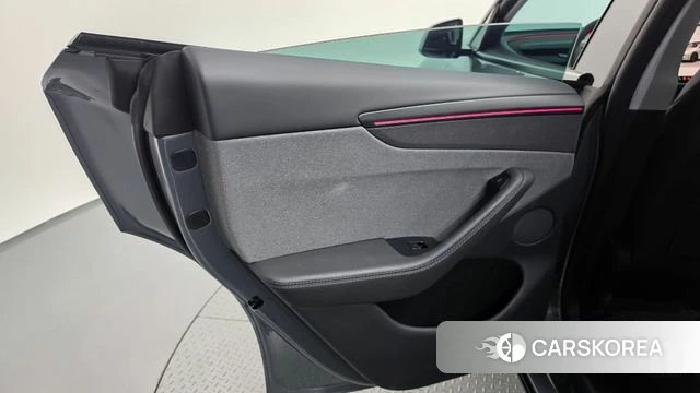 Tesla Model Y id 4782902 из Кореи 17