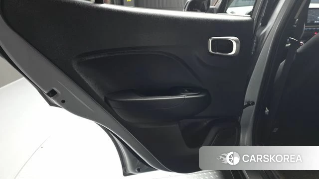 Hyundai Venue id 4285244 из Кореи 17