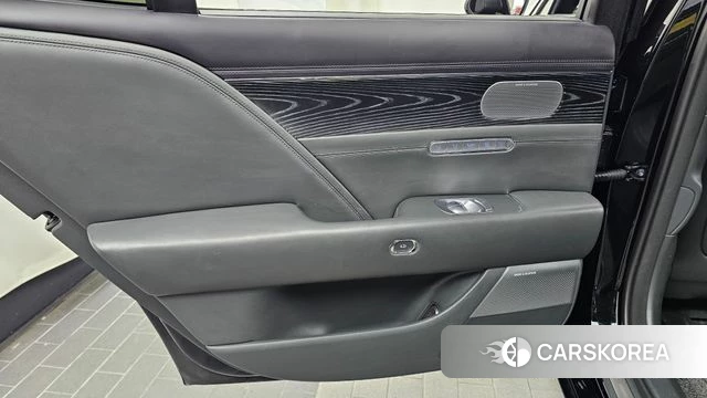 Genesis G90 (RS4) id 4740620 из Кореи 17