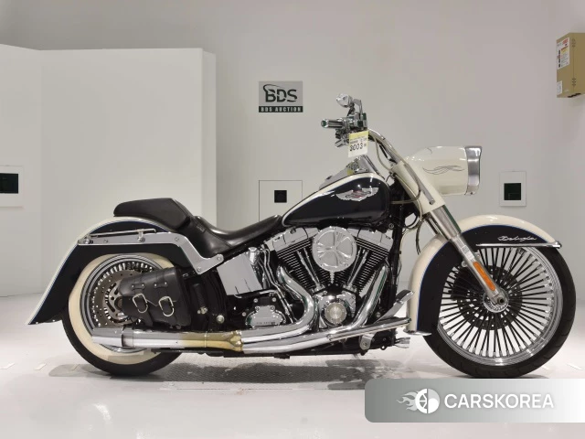 Проданный Harley-Davidson Softail Deluxe FLSTN1580 2012 из Японии