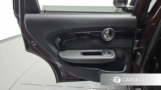 Mini Cooper D Clubman id 4582070 из Кореи 17