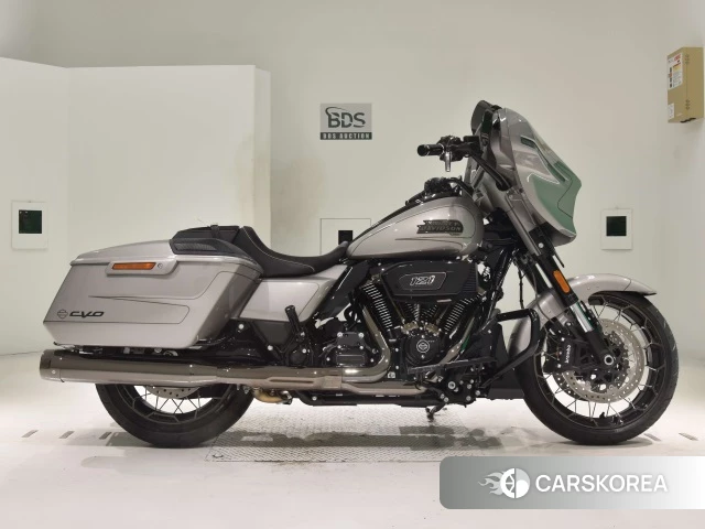 Проданный Harley-Davidson Street Glide FLHXSE1980CVO 2023 из Японии