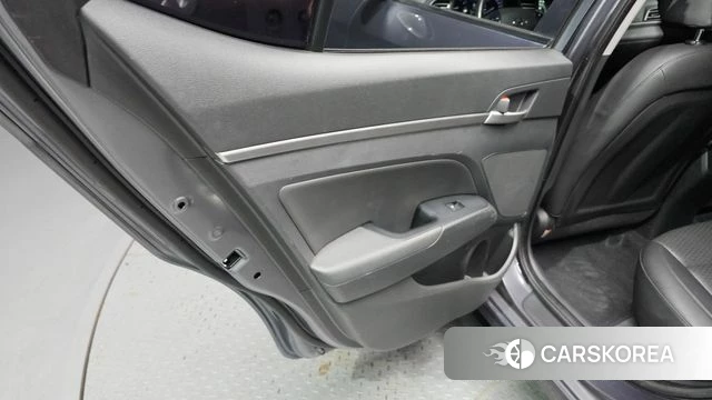 Hyundai The New Avante AD id 4502477 из Кореи 17