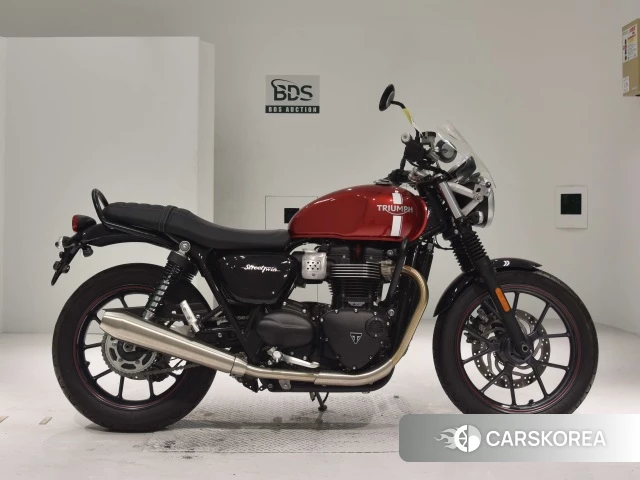 Проданный Triumph STREET TWIN 2017 из Японии