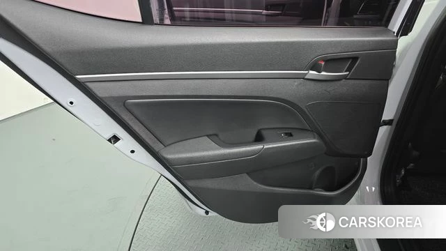 Hyundai Avante AD id 4459524 из Кореи 17