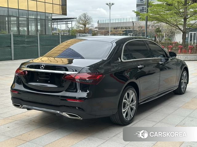 Mercedes-Benz E-class id 4221059 из Китая 17