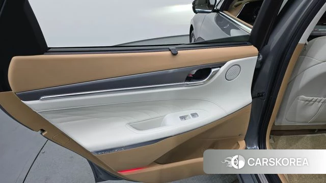 Hyundai The New Grandeur IG Hybrid id 4434744 из Кореи 17