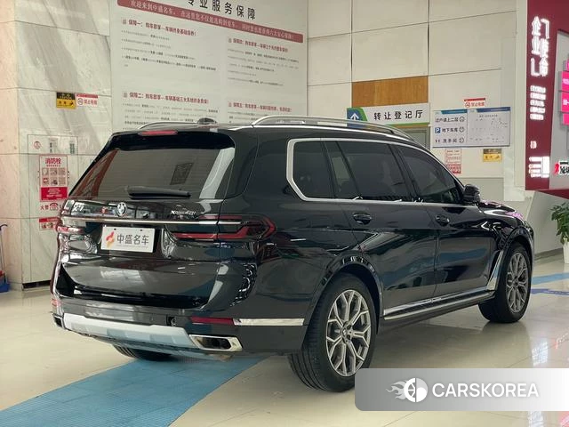BMW X7 id 4298145 из Китая 17