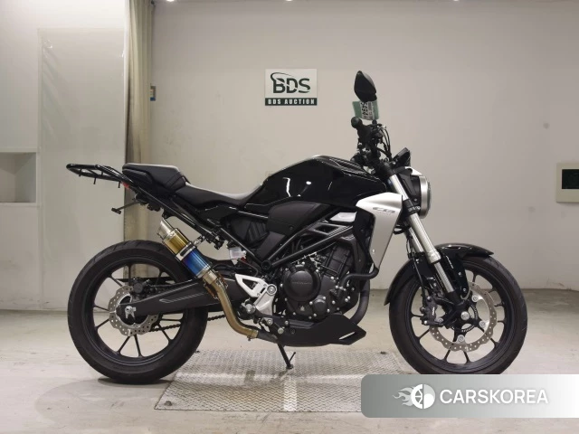 Проданный Honda CB250R 2018 из Японии