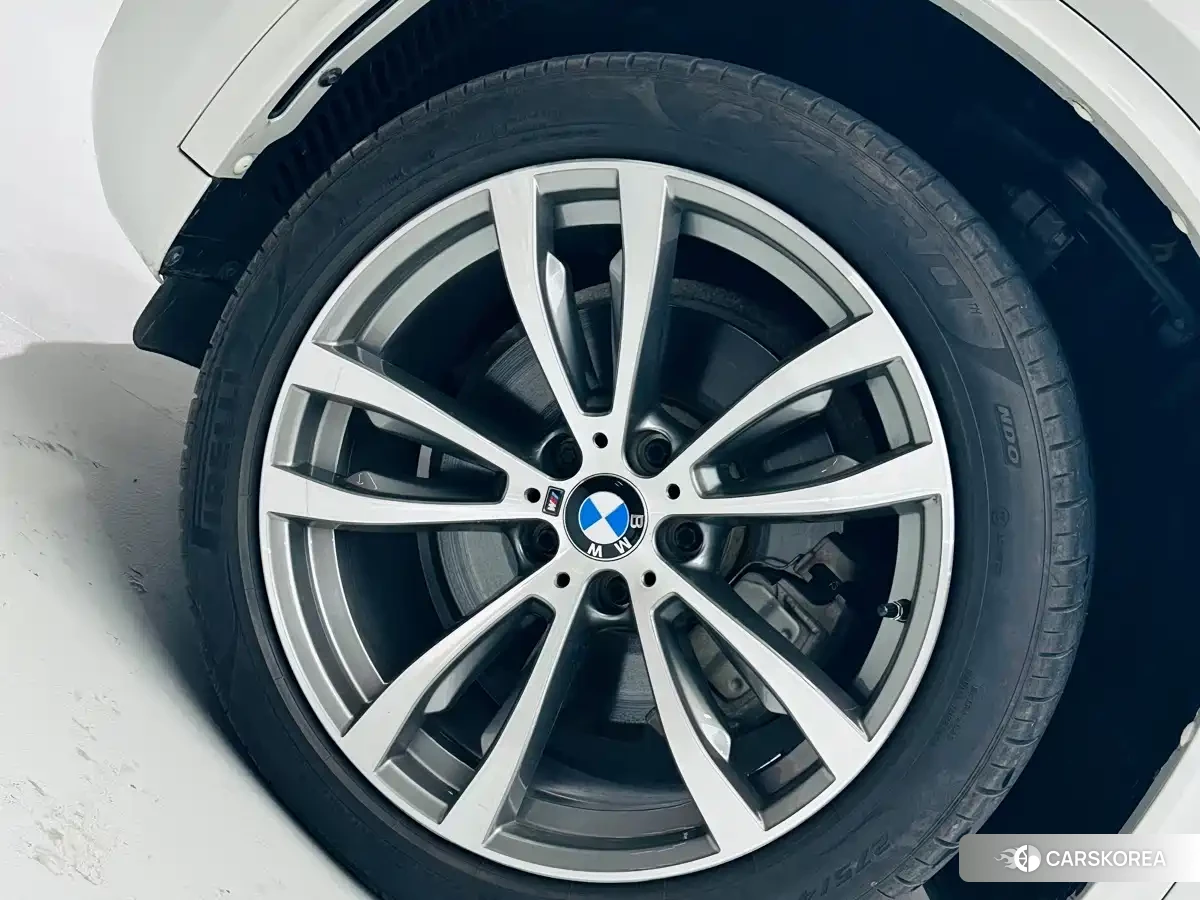BMW X5 id 4607067 из Китая 17