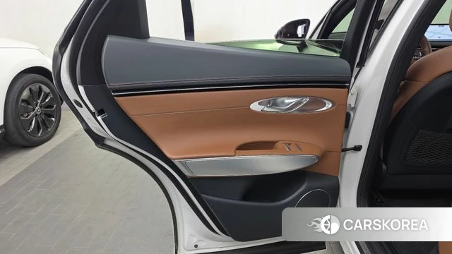 Genesis GV70 id 4793345 из Кореи 17