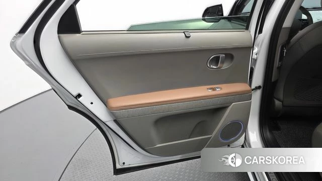 Hyundai Ionic 5 id 4542040 из Кореи 17